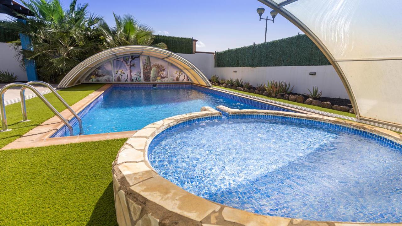 Villa Melissa Costa De Antigua Exterior photo